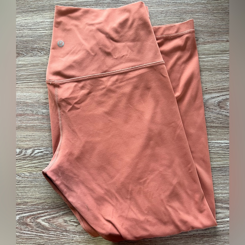 Lululemon Wonderunders size 12